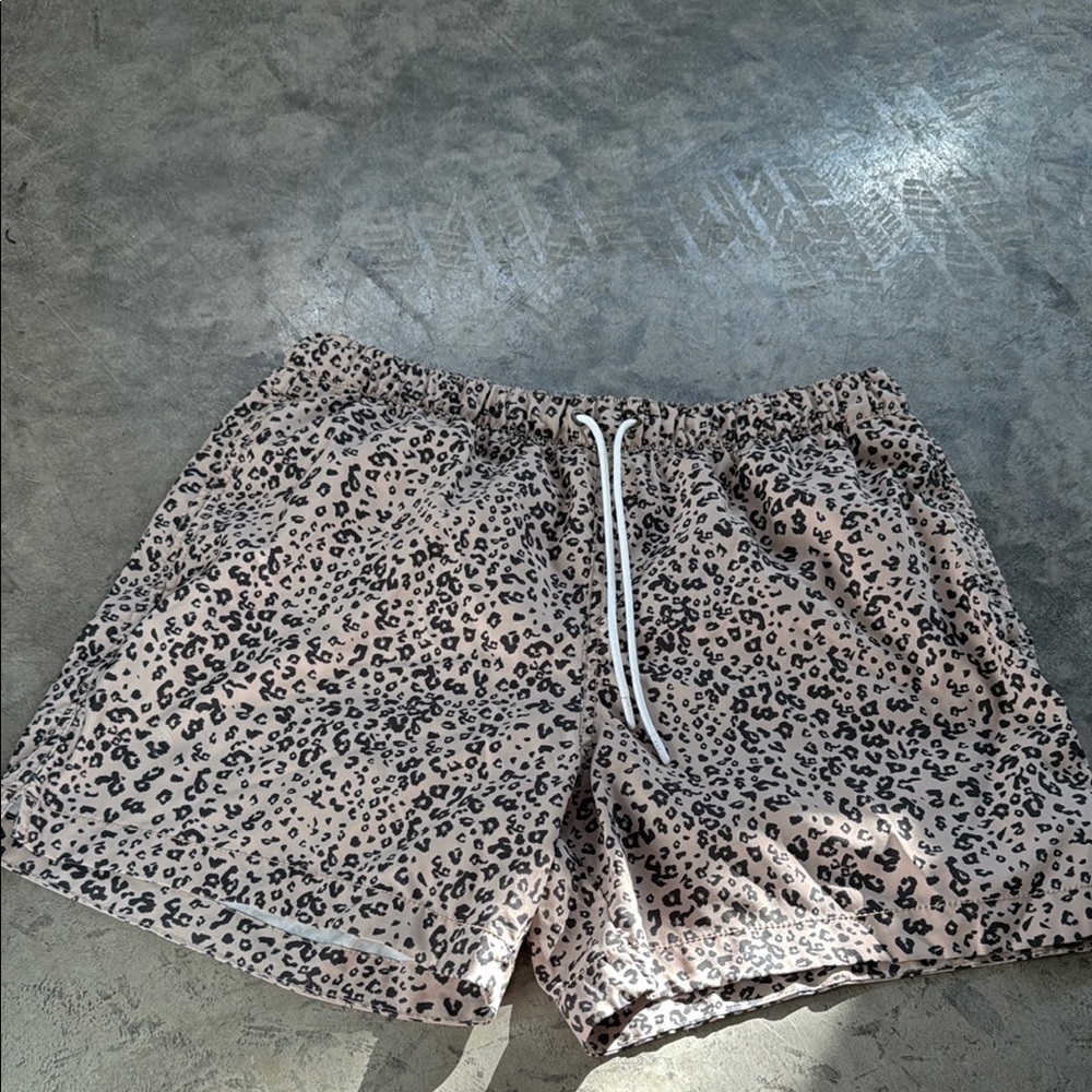 Abercrombie & Fitch Leopard Print Athletic Shorts